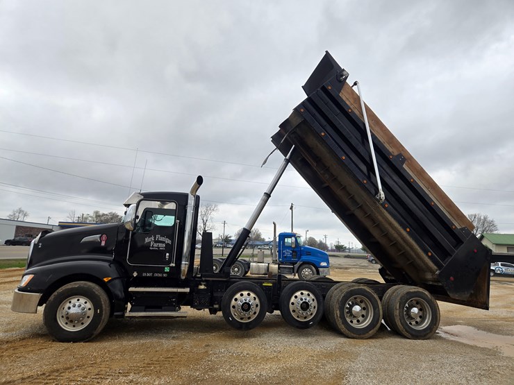 2014-kenworth-t660-image-32