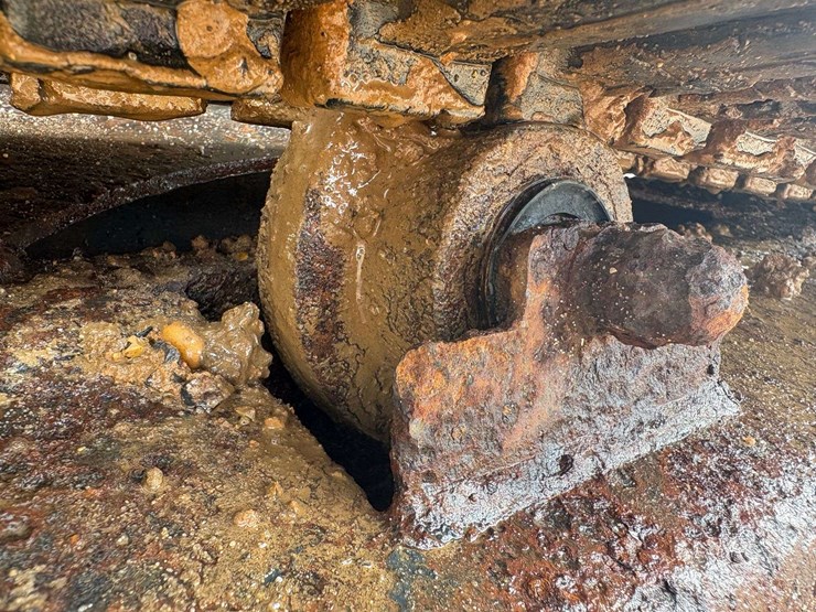 2007-bobcat-335-image-26