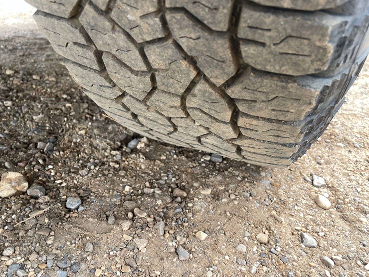 2016-nissan-frontier-image-22