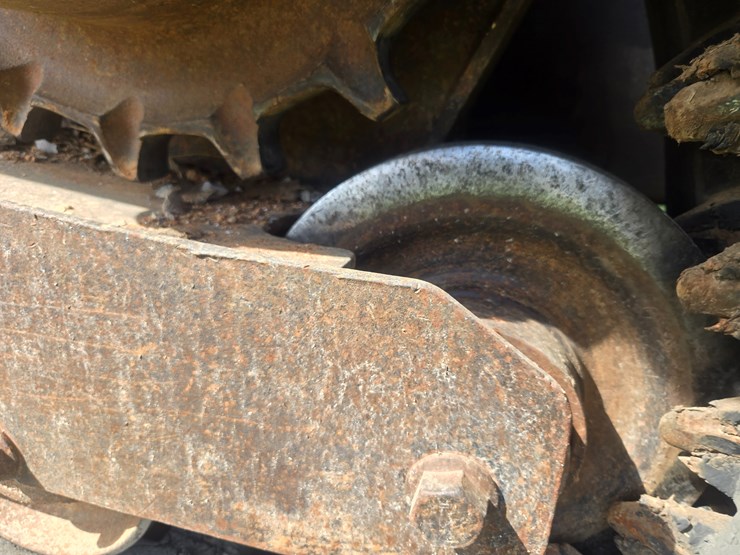 2010-bobcat-t650-image-61