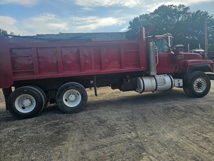 1998-mack-rd688s-image-30