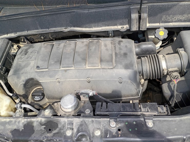 2011-chevrolet-traverse-image-22