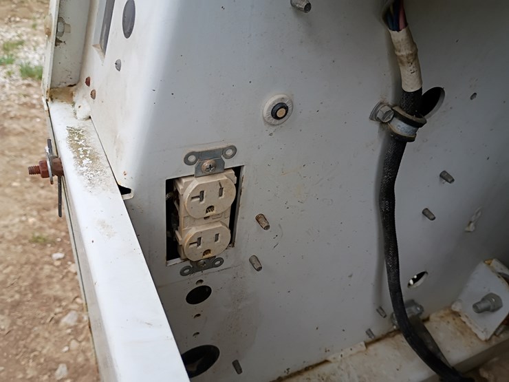 allmand-bros-night-lite-pro-image-27