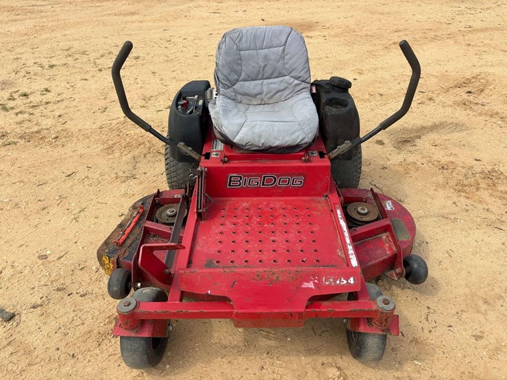 bigdog-48"-cut-zero-turn-mower-image-5