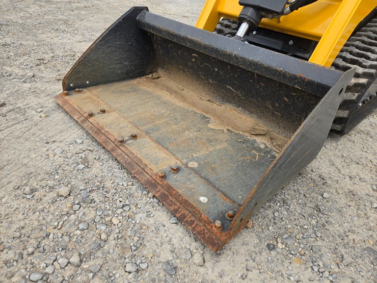 2023-new-holland-c314-image-58