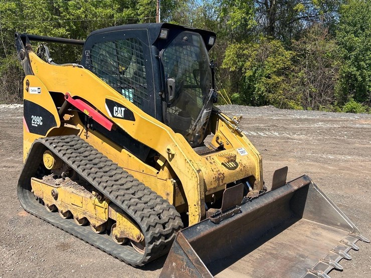 2011-caterpillar-299c-image-1