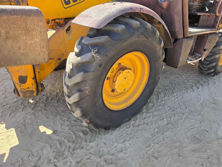 2007-jcb-535-image-7