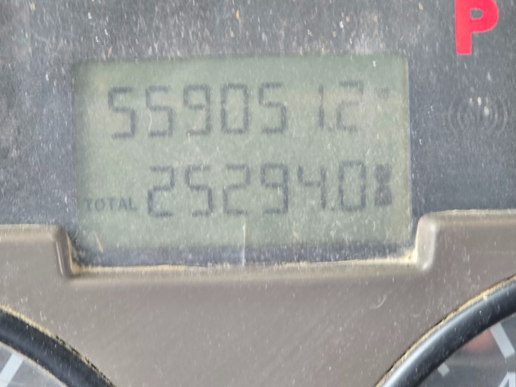 #22590-•-2007-mack-cv713-granite-roll-off-truck-image-58