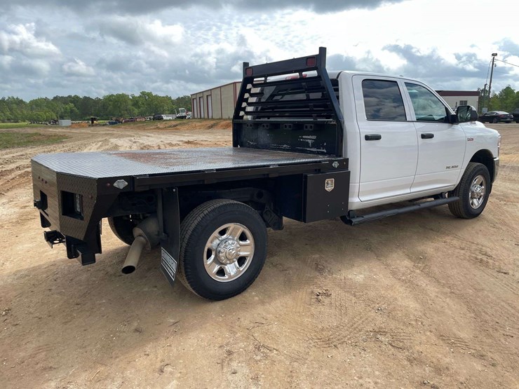 2022-dodge-ram-2500-image-3