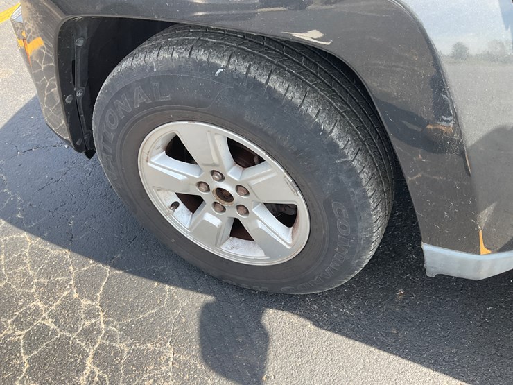 2011-jeep-liberty-image-7