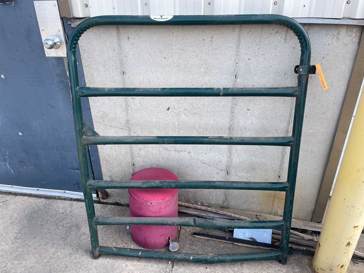 #7066-•-gate-(o3)-image-1