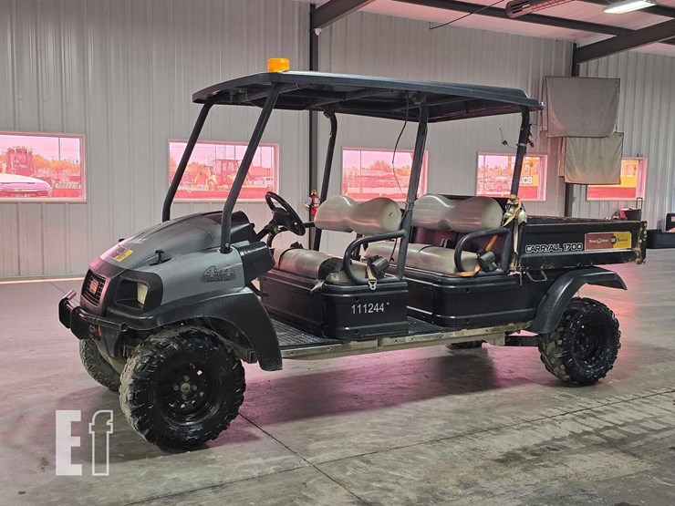 club-car-carryall-1700-image-1