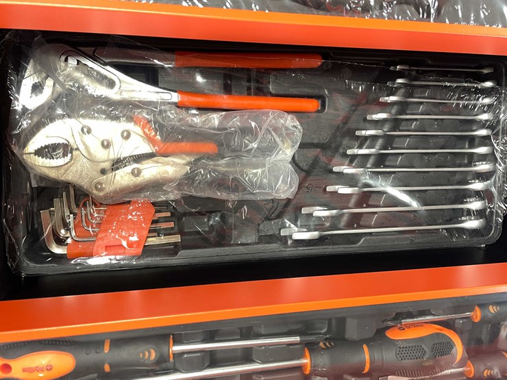 #2452-•-new-85-pieces-all-purpose-tools-set-with-in-metal-tool-box-(cw)-image-4