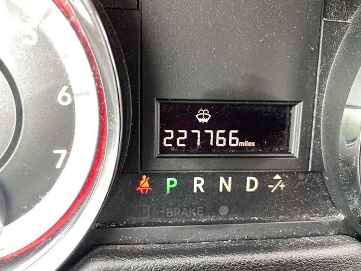 2019-dodge-grand-caravan-sxt-image-25