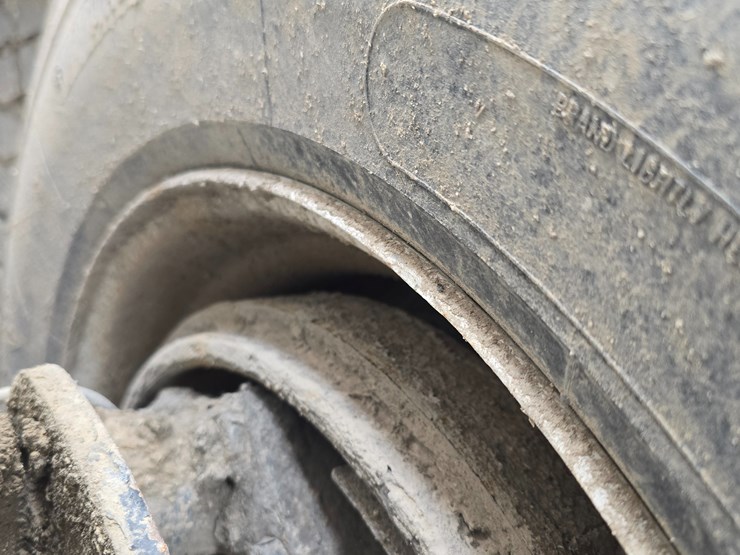 #22590-•-2007-mack-cv713-granite-roll-off-truck-image-83