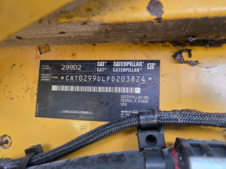 2018-caterpillar-299d2-image-94
