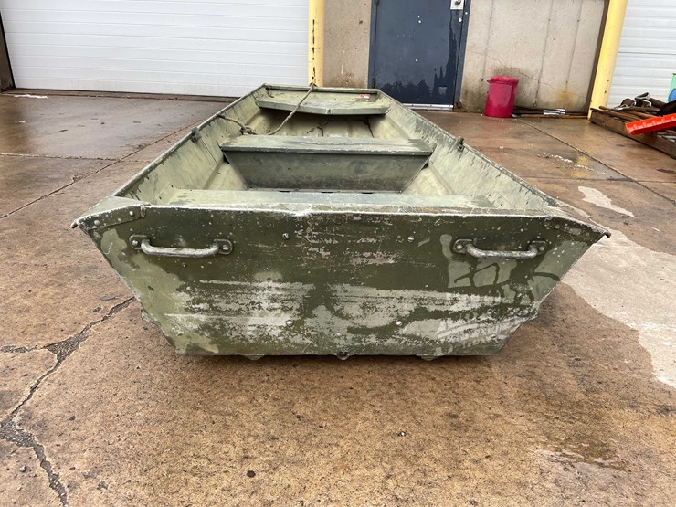 #7012-•-monark-10'-flat-bottom-(o3)-image-9