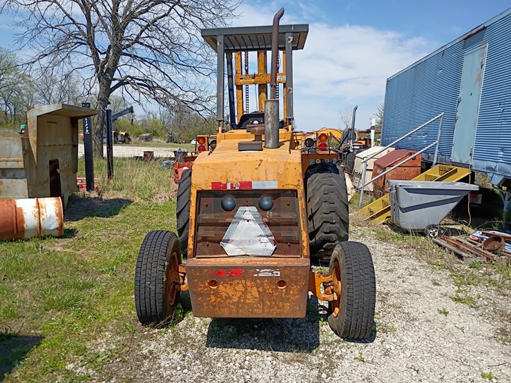 1979-case-586c-image-5