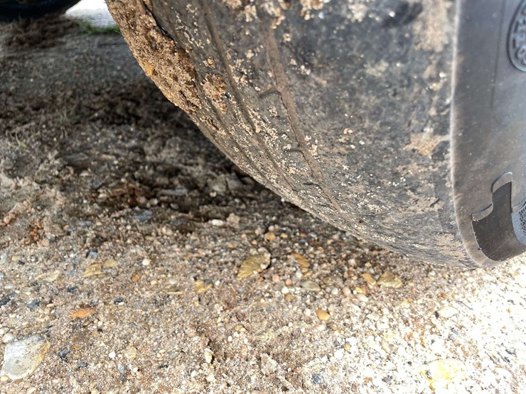 2015-chevrolet-equinox-lt-image-19