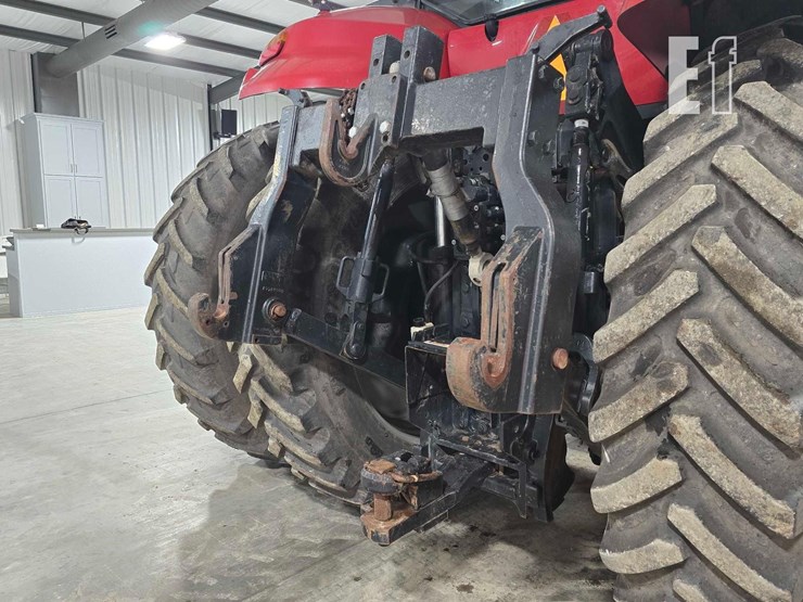 2017-case-ih-magnum-340-image-9