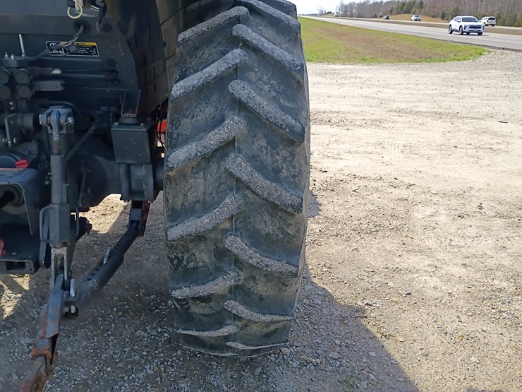 2019-kubota-m7060-image-66