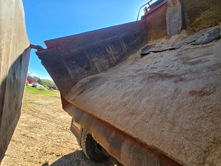 1998-mack-rd688s-image-39