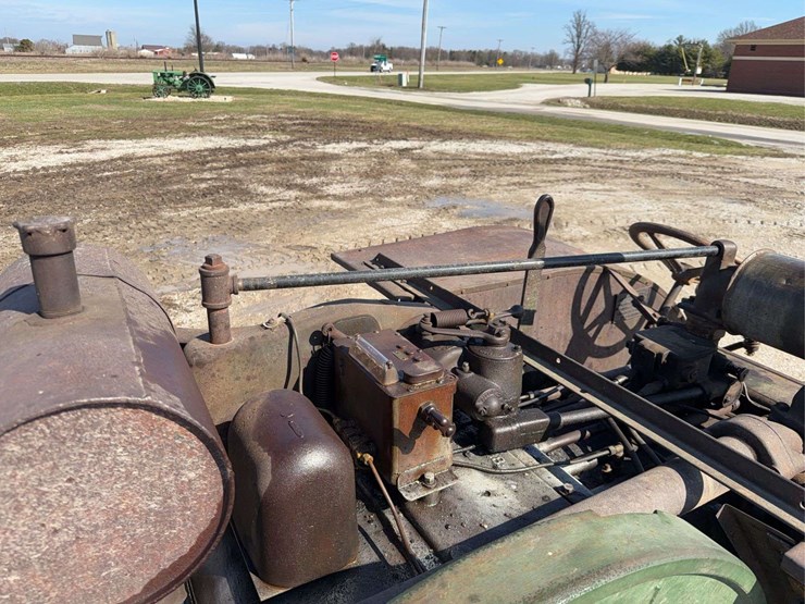 20-35-rumely-oilpull-model-m-image-18