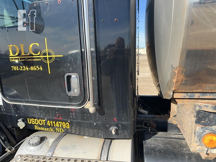 2003-kenworth-t800-image-27