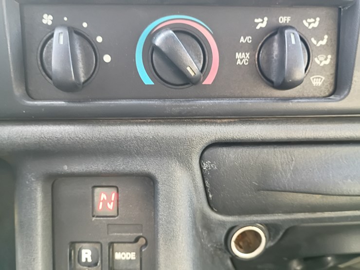 2005-ford-f750-image-53