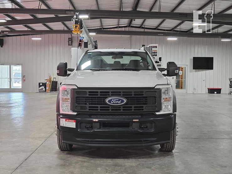 2024-ford-f550-sd-image-7