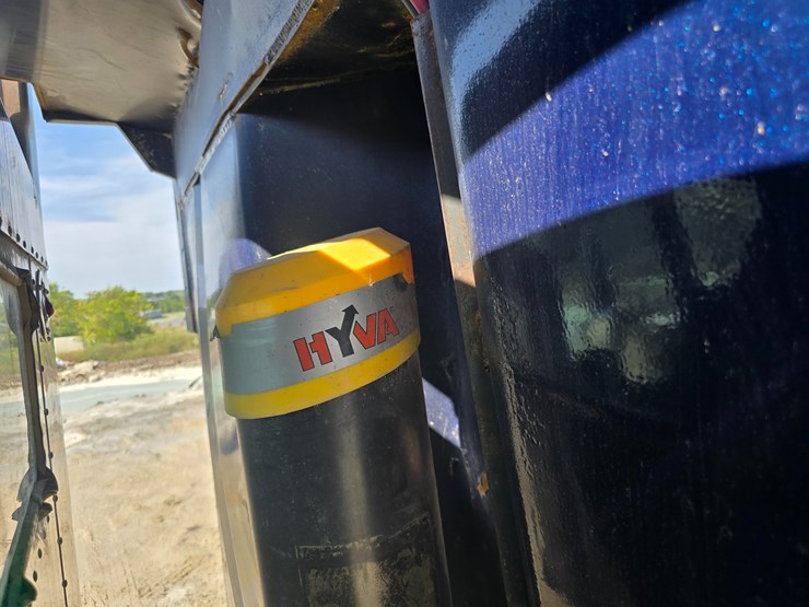 #21305-•-2003-kenworth-dump-truck-image-125