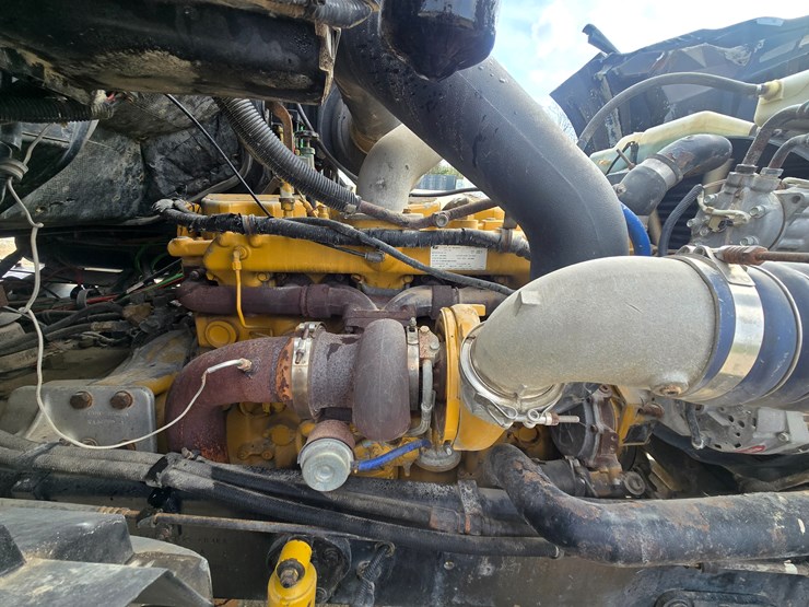 2001-sterling-a9500-image-43