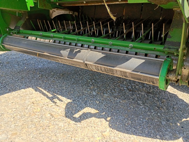 2014-john-deere-469-image-16