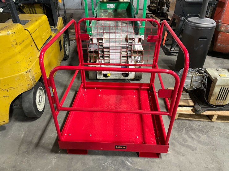 #2428-•-forklift-platform-basket-with-fork-pockets-(walle)-image-2