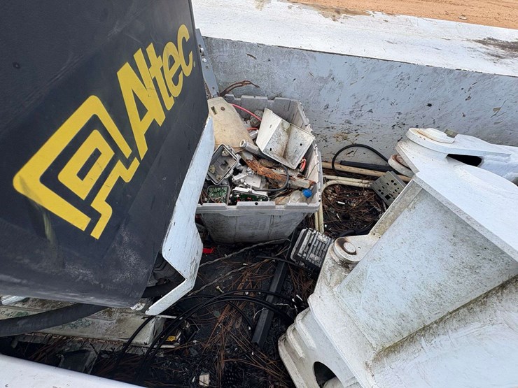 2011-ford-f450-image-24