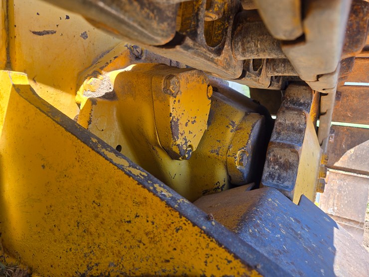 1998-deere-650g-image-47