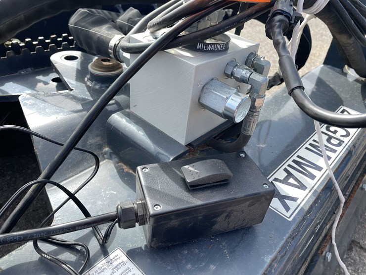 #7081-•-virnig-90"-power-harley-rake-for-skid-loader-(o9)-image-10