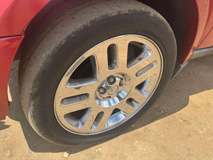 2011-dodge-nitro-image-24