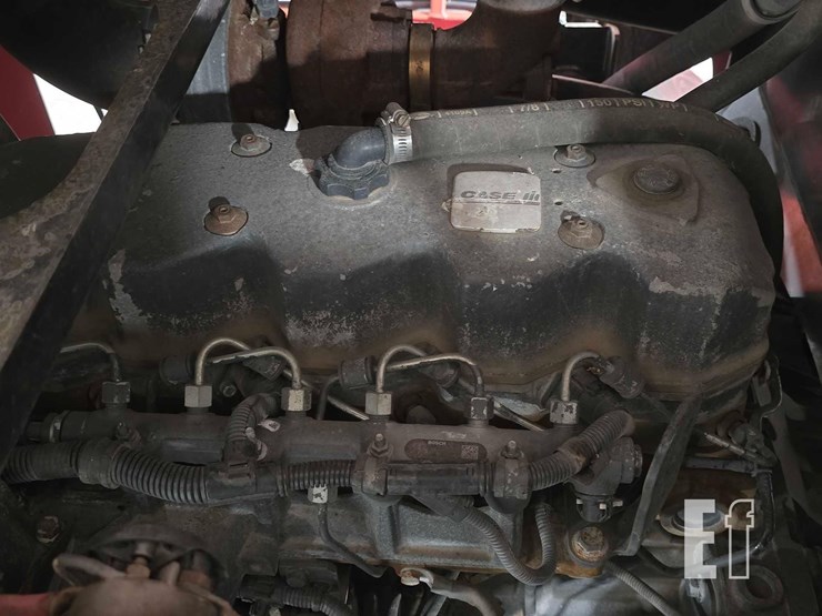 case-ih-patriot-3330-image-25