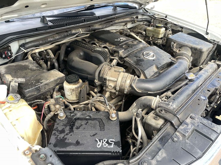 2016-nissan-frontier-image-8