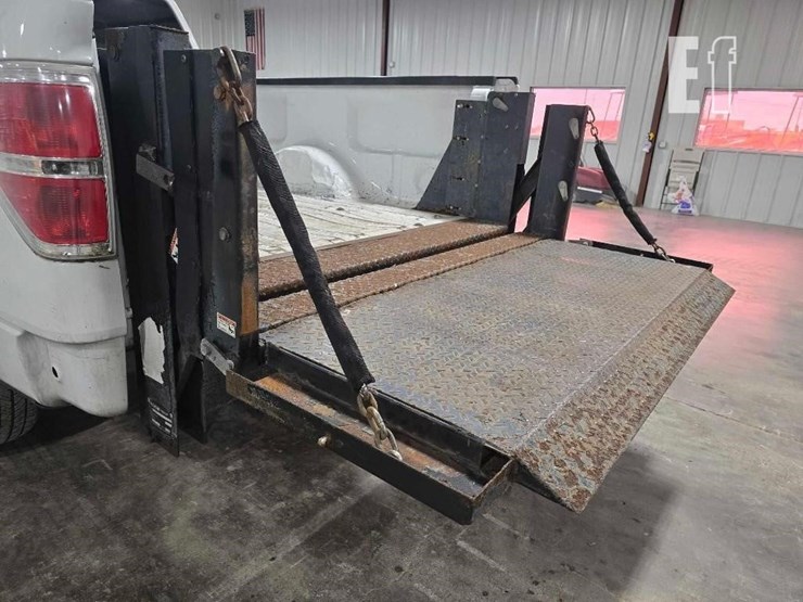 2013-ford-f150-xlt-image-11