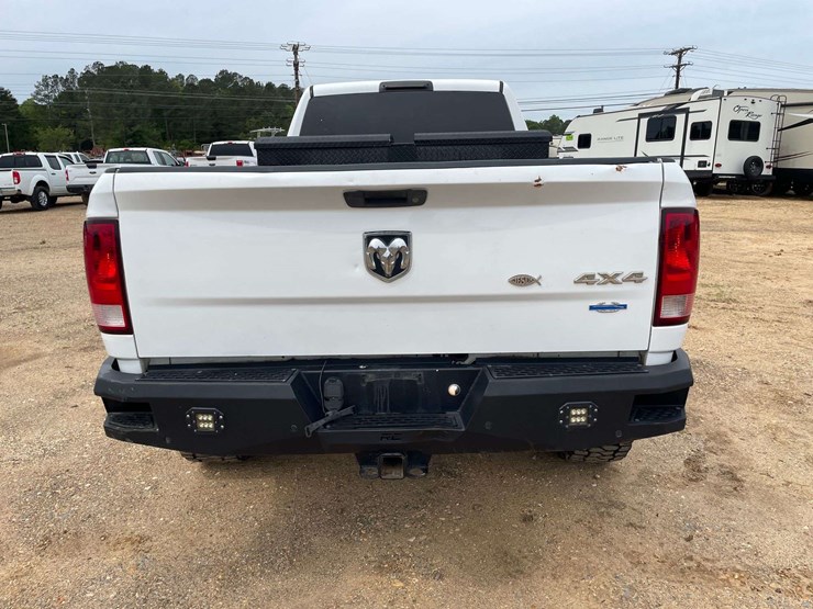 2014-dodge-ram-2500-image-6