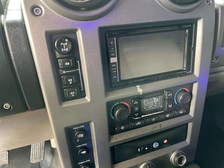 2003-hummer-h2-image-13