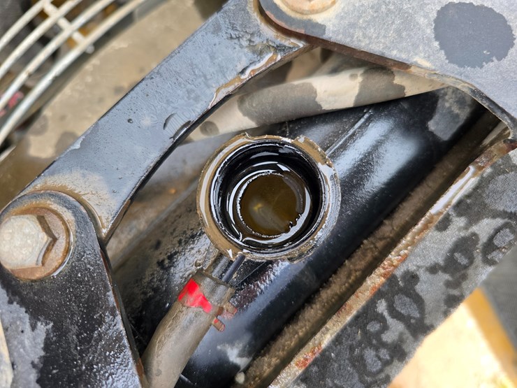 #22607-•-2008-deere-332t-skid-steer-image-41