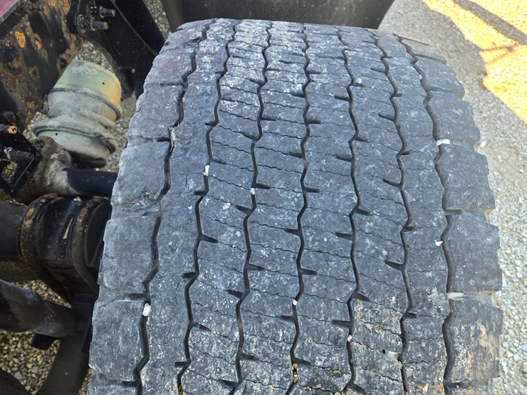 2014-international-prostar-image-93