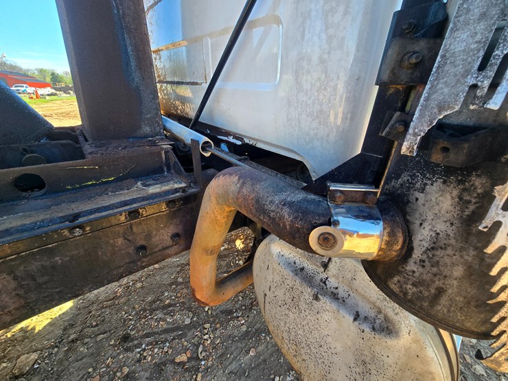 1998-mack-rd688s-image-113