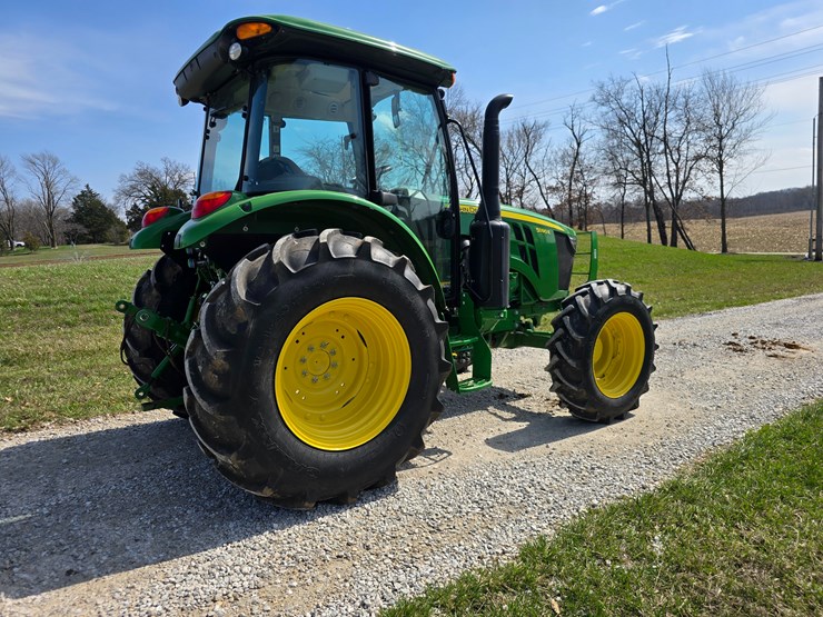 #22600-•-2024-john-deere-5090-tractor-image-12