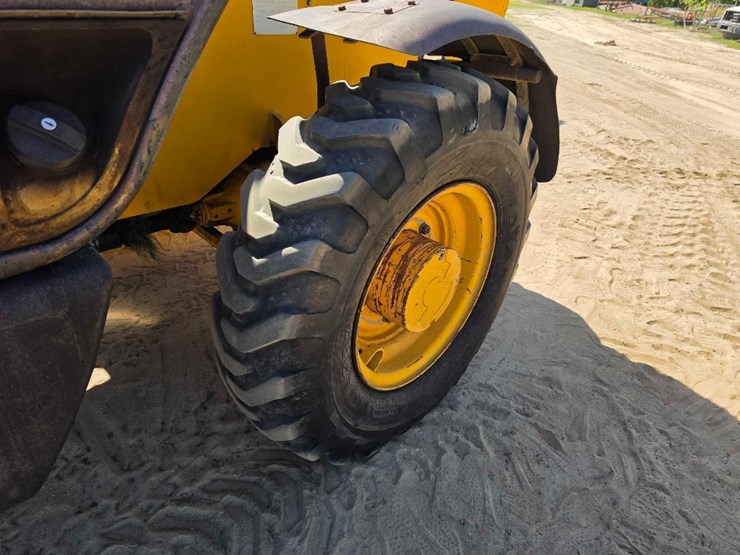 2007-jcb-535-image-8