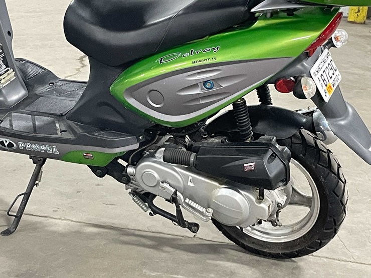 #1468-•-2011-taizhou-moped-(has-wi-title)-(d)-image-24