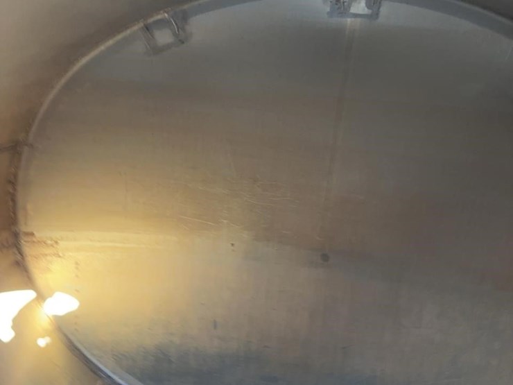 2005-sterling-lt9500-image-42